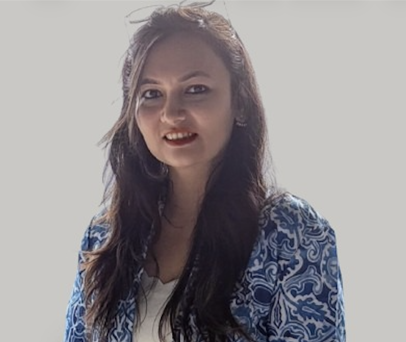 CA Neha Jakhelia , Maths & Economics
